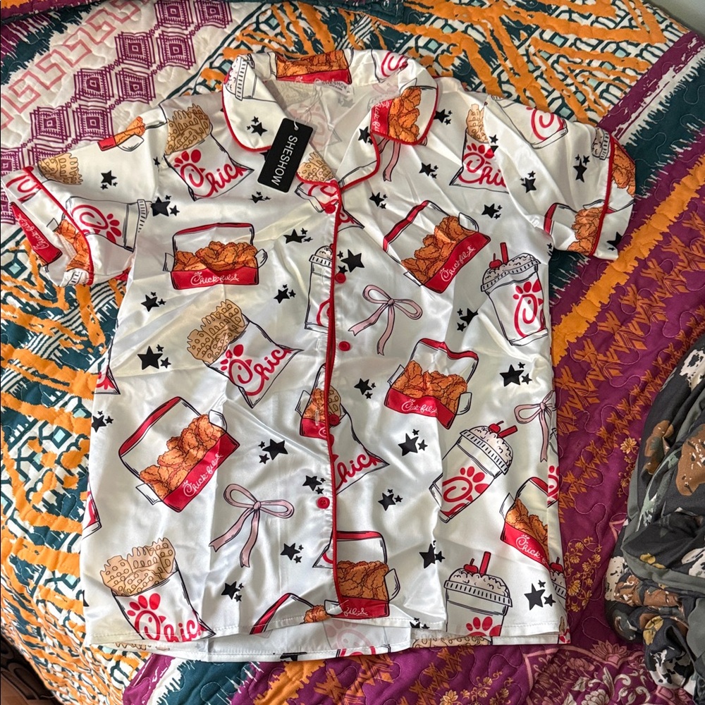 Teen Satin Chick Fil A Graphic Pajama Set